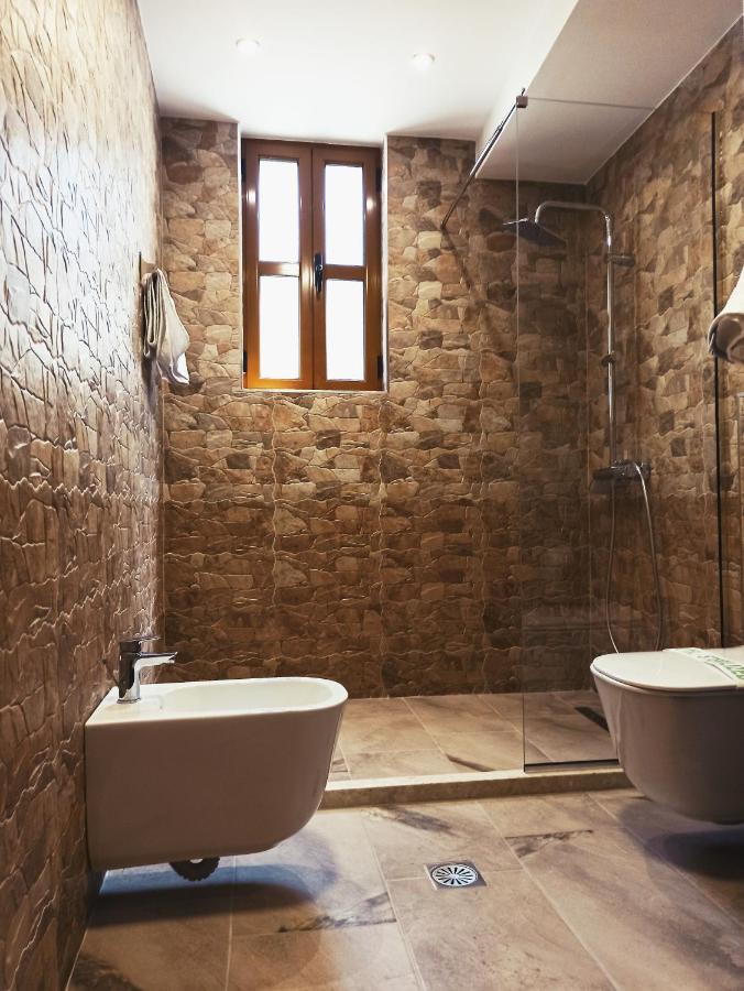 Boutique Hotel Praga Gjirokastra Kültér fotó