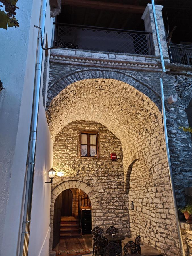 Boutique Hotel Praga Gjirokastra Kültér fotó