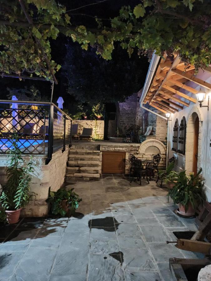 Boutique Hotel Praga Gjirokastra Kültér fotó