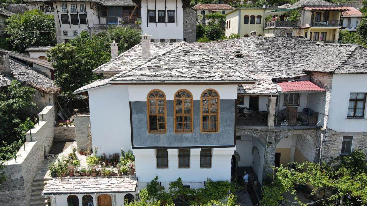 Boutique Hotel Praga Gjirokastra Kültér fotó