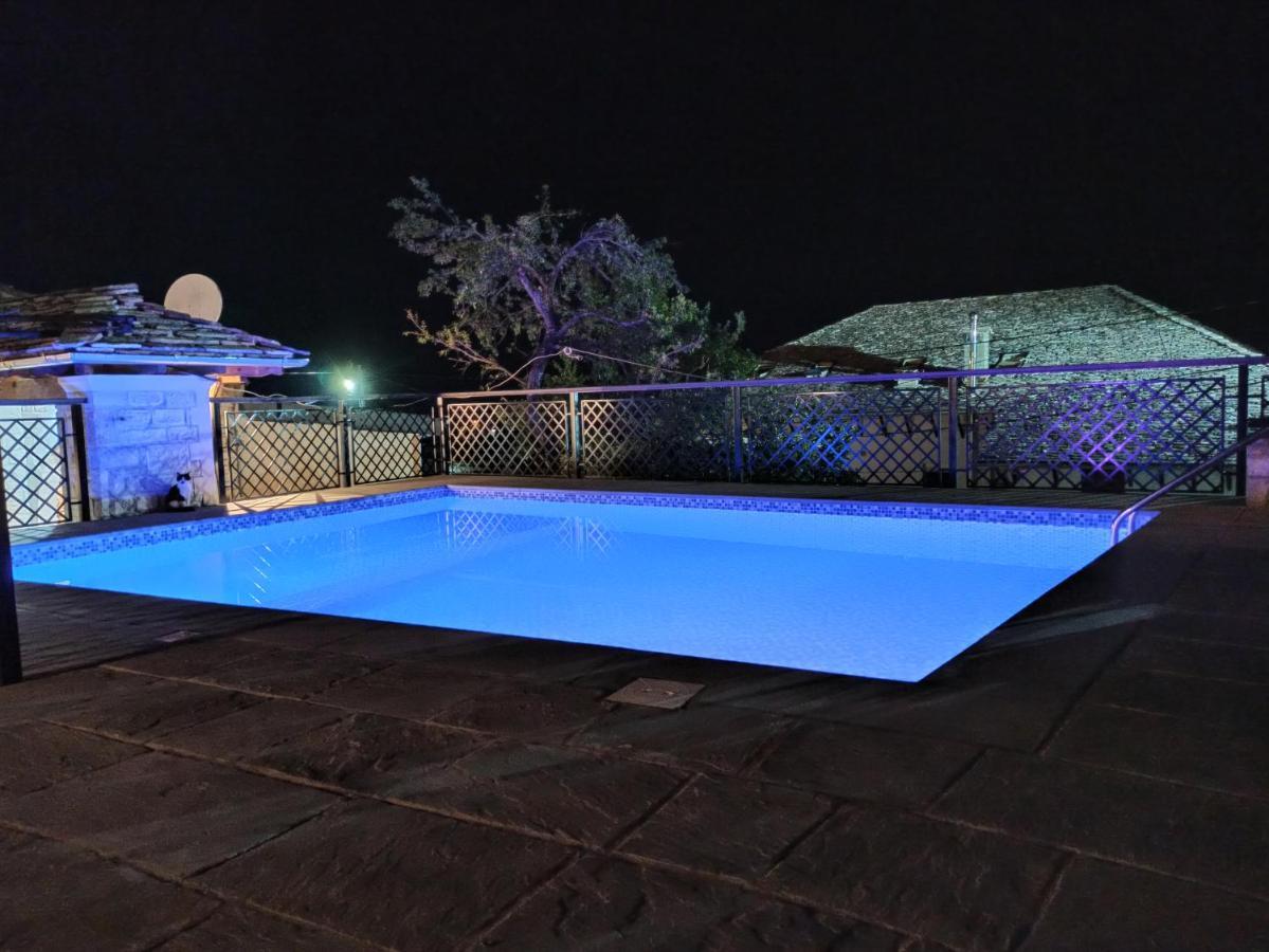 Boutique Hotel Praga Gjirokastra Kültér fotó