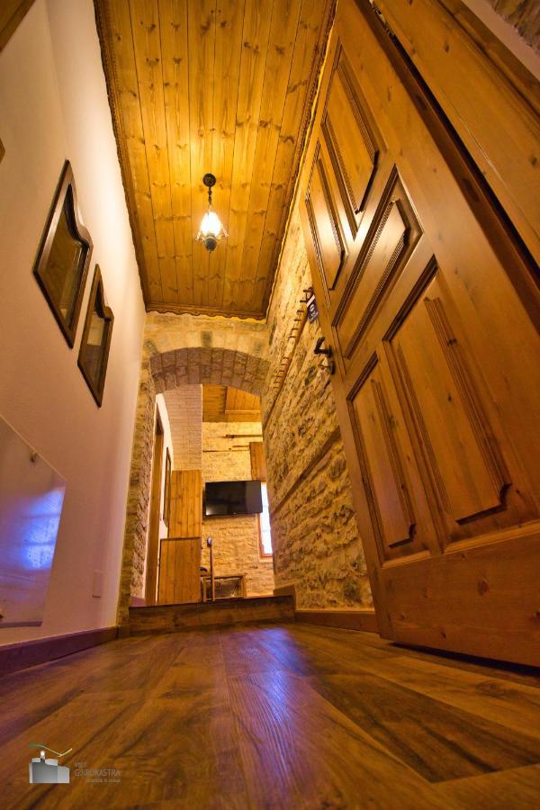Boutique Hotel Praga Gjirokastra Kültér fotó