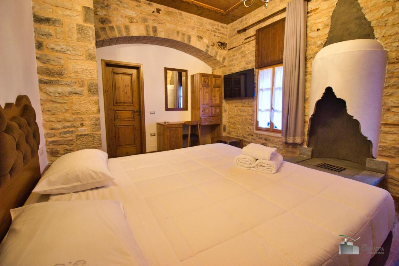 Boutique Hotel Praga Gjirokastra Kültér fotó
