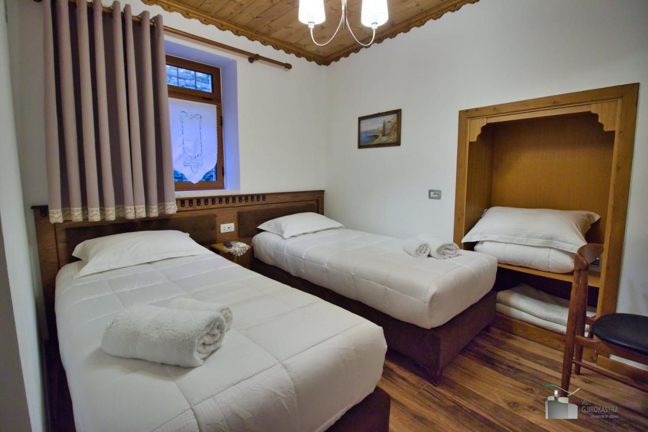 Boutique Hotel Praga Gjirokastra Kültér fotó