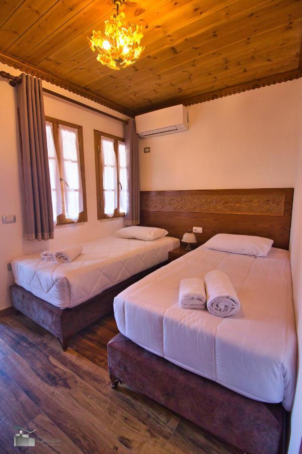 Boutique Hotel Praga Gjirokastra Kültér fotó