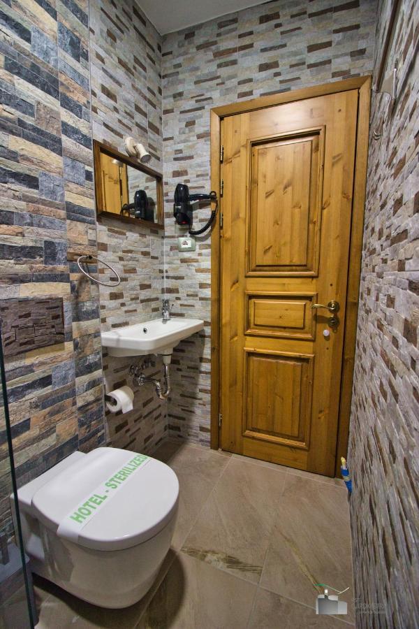 Boutique Hotel Praga Gjirokastra Kültér fotó