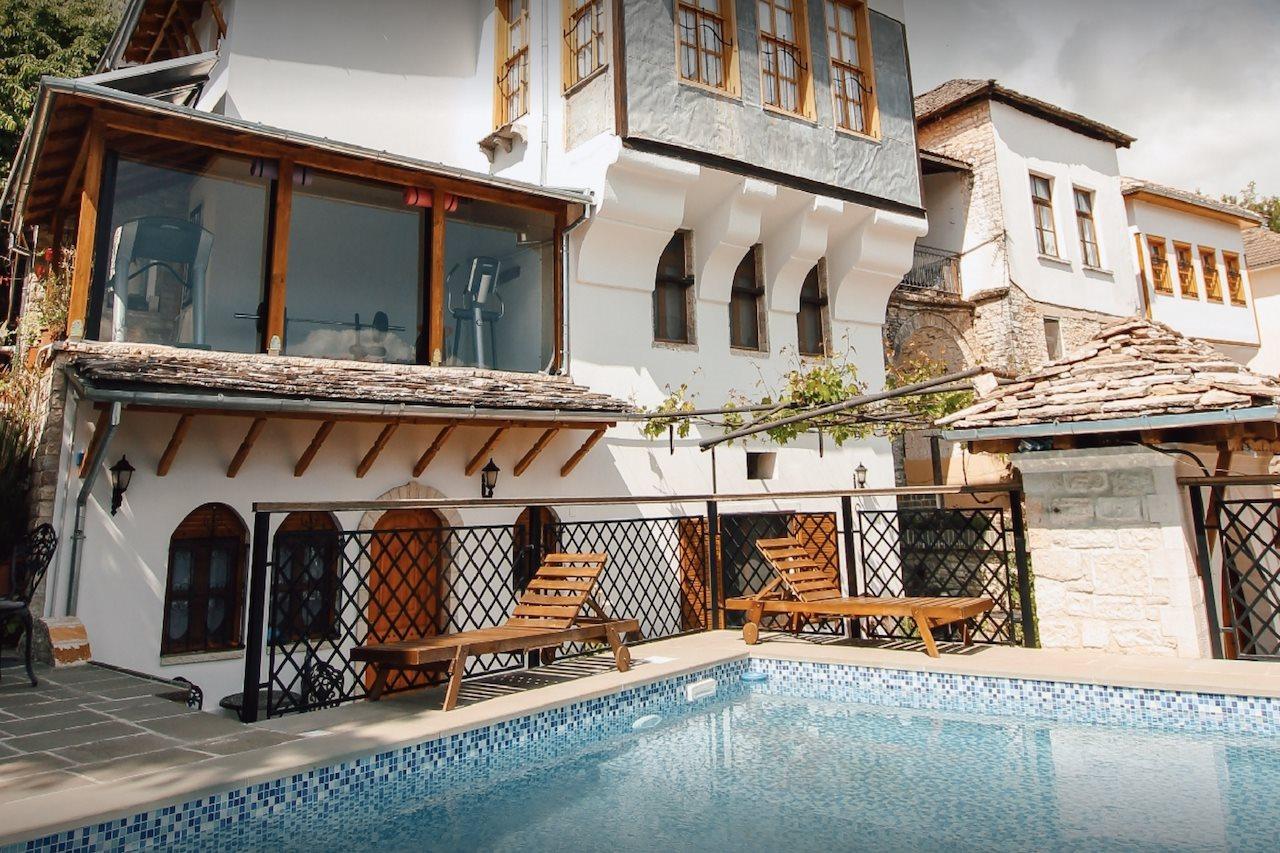 Boutique Hotel Praga Gjirokastra Kültér fotó